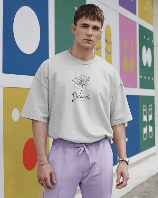 Dreamer Musta Premium Oversized Tshirt